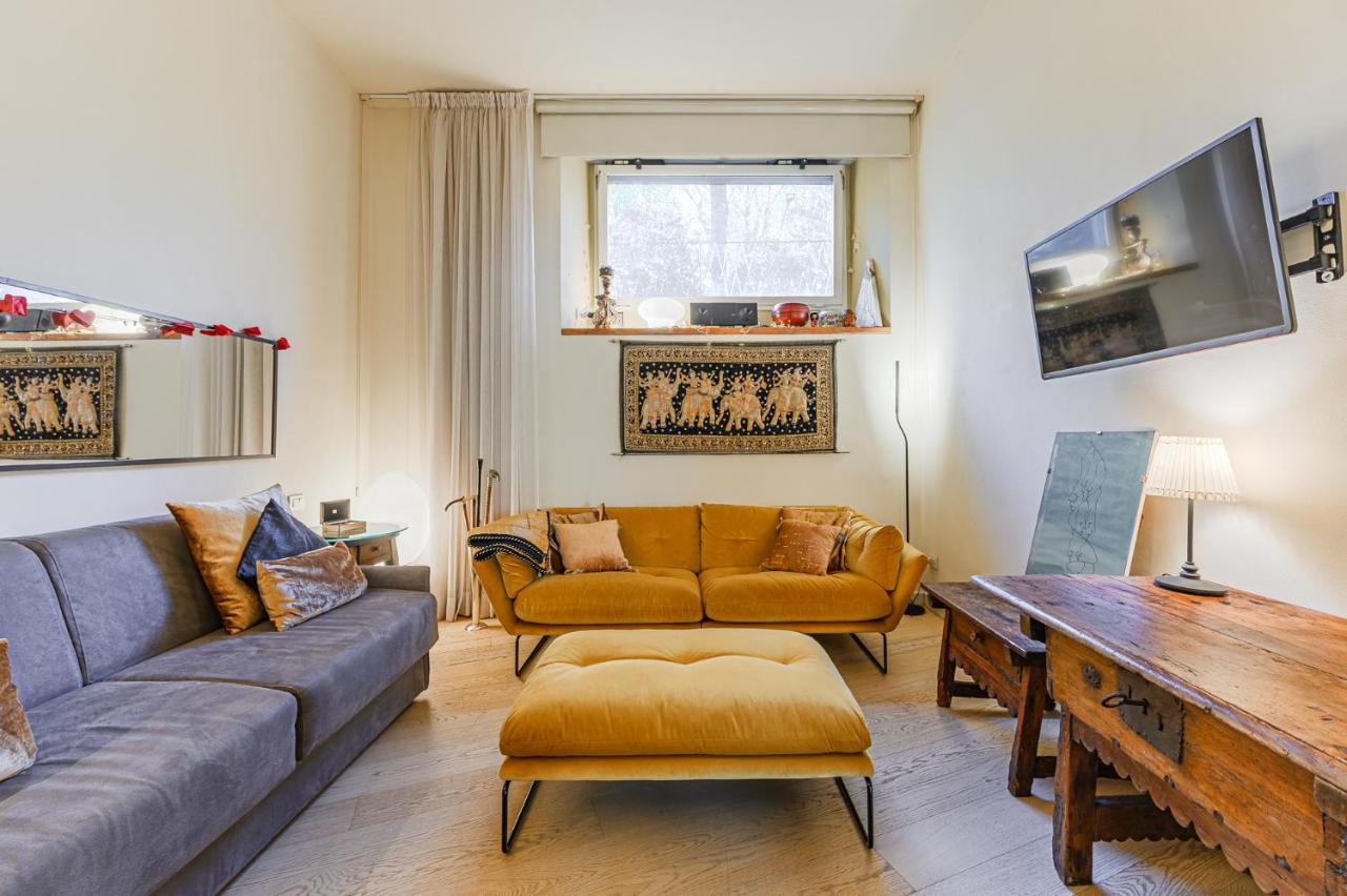 Cozy retreat with private Garden & hot tub - 5