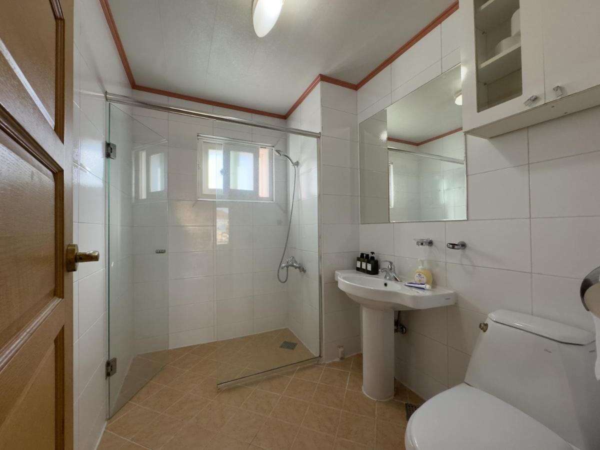 Itaewon Stay - Cozy Family House - 2