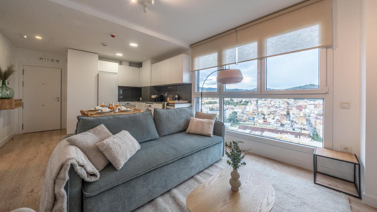 XPCE Urban 21 MALAGA SKYLINE - Parking Free