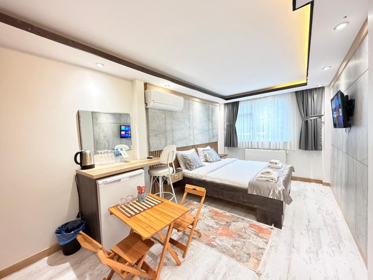 The Blue Mansion Modern Rooms - 5