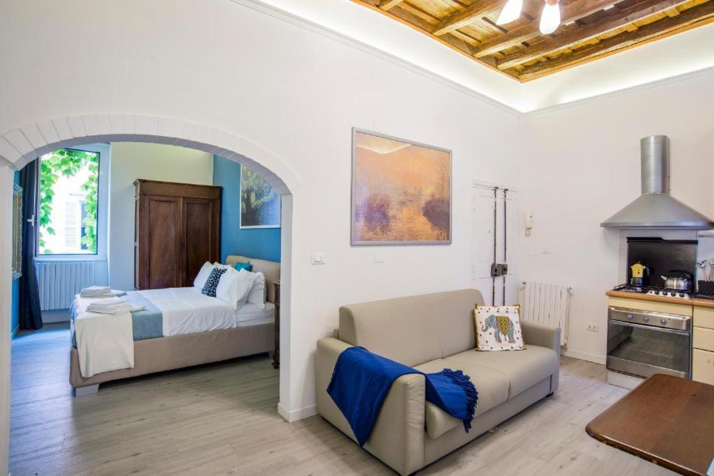 Nina Panisperna Apartment with terrace - 2