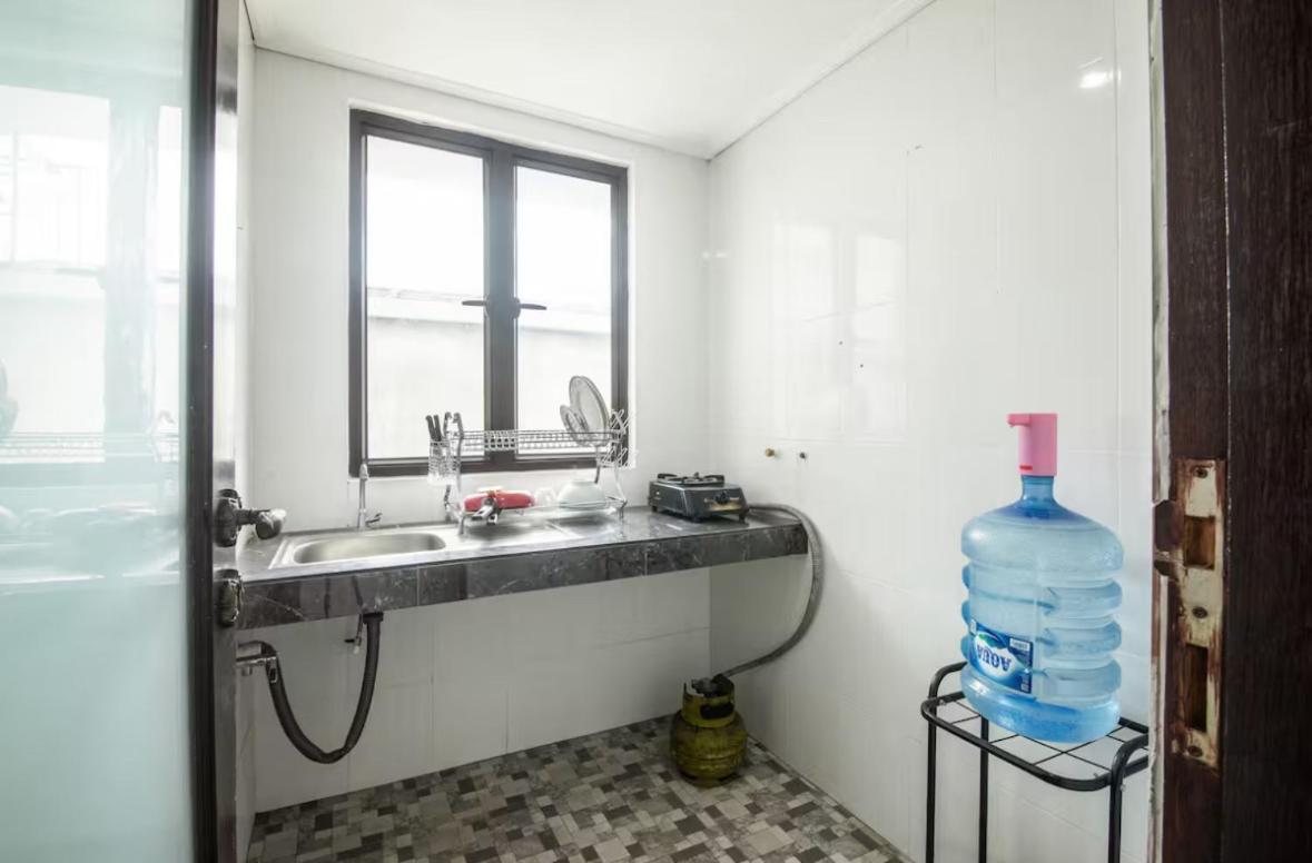 Serenity Twin Canggu, Suite 2-2 with Kitchen and Balcony - 3