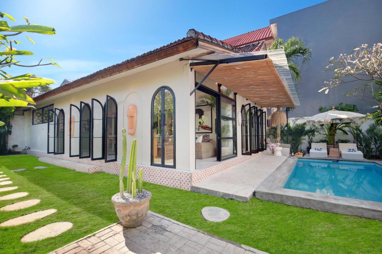 Villa Sobramesa Seminyak with pool, butler & parking