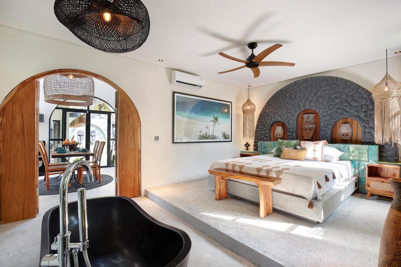 WH18 Luxury Loft Villa with Pool & Office