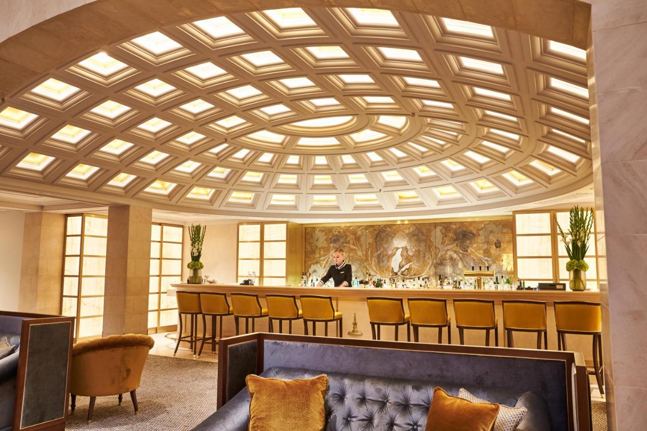 Hotel Adlon Kempinski Berlin photo