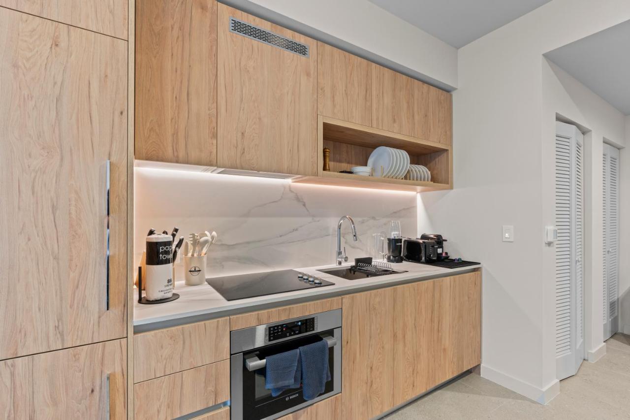 Skyline Views - Steps from Bayfront Park - 3