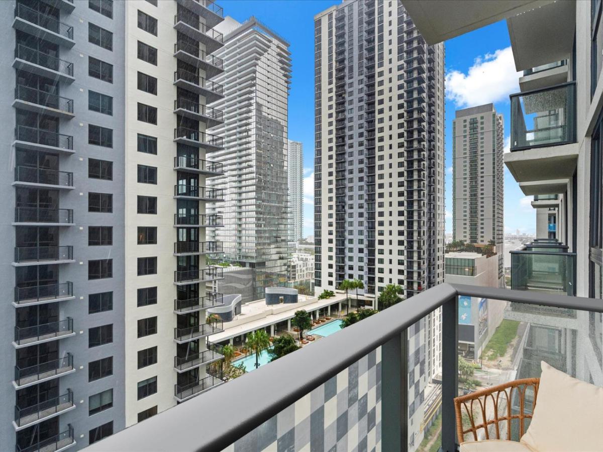 Condo W City Views Downtown Miami - 5