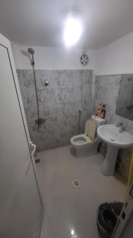 save more room with toilet and pantry - 4