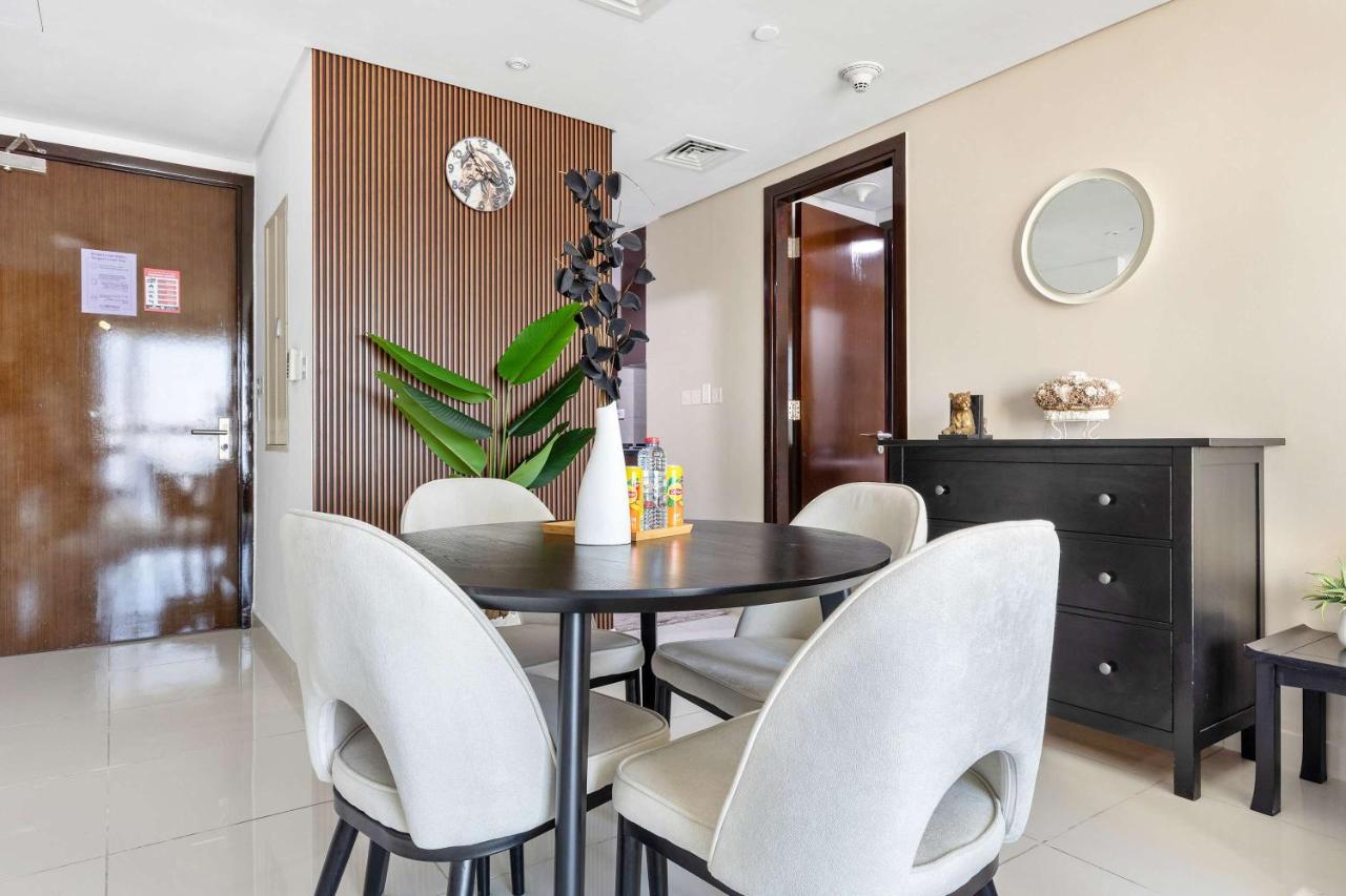 Silkhaus Vacation Homes Cozy 1BR with Balcony Pool & Gym on Reem Island - 5