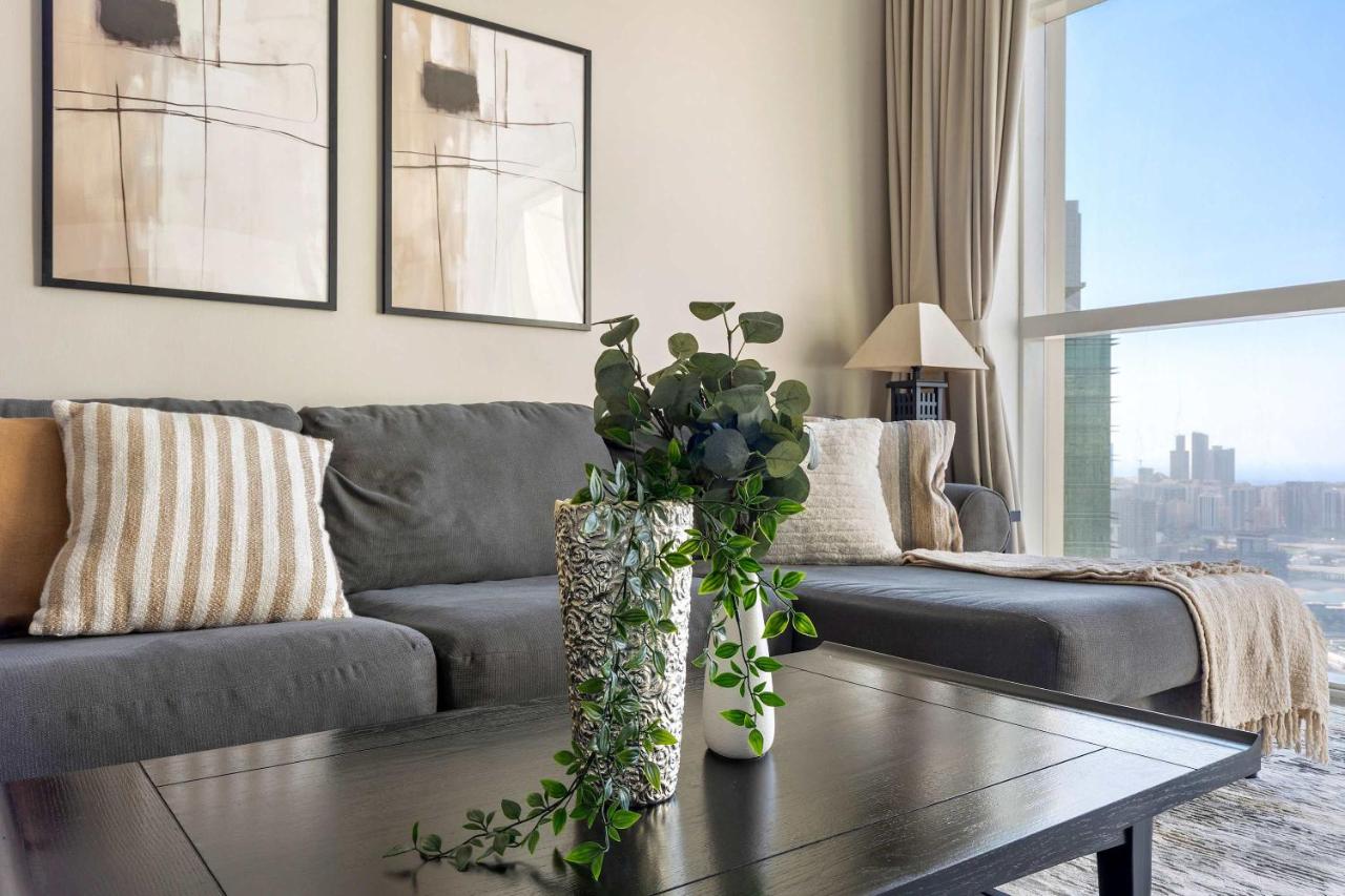 Silkhaus Vacation Homes Cozy 1BR with Balcony Pool & Gym on Reem Island - 3