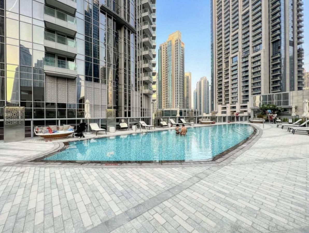 Exclusive Apartments in Burj Vista Downtown Dubai Near Burj Khalifa - 4