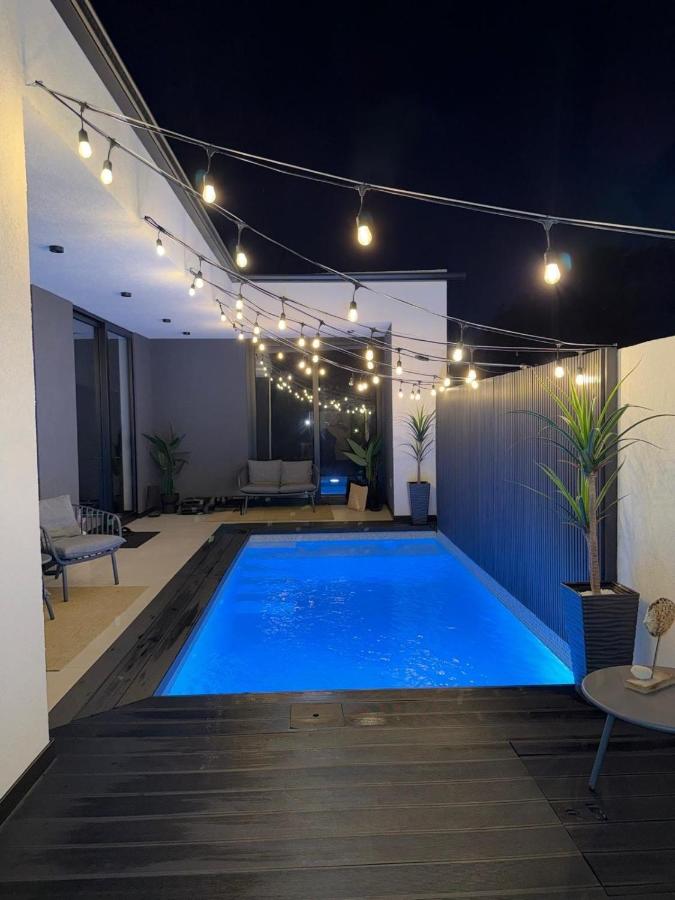 New Pearl Private Exclusive Retreat Pool&Garden