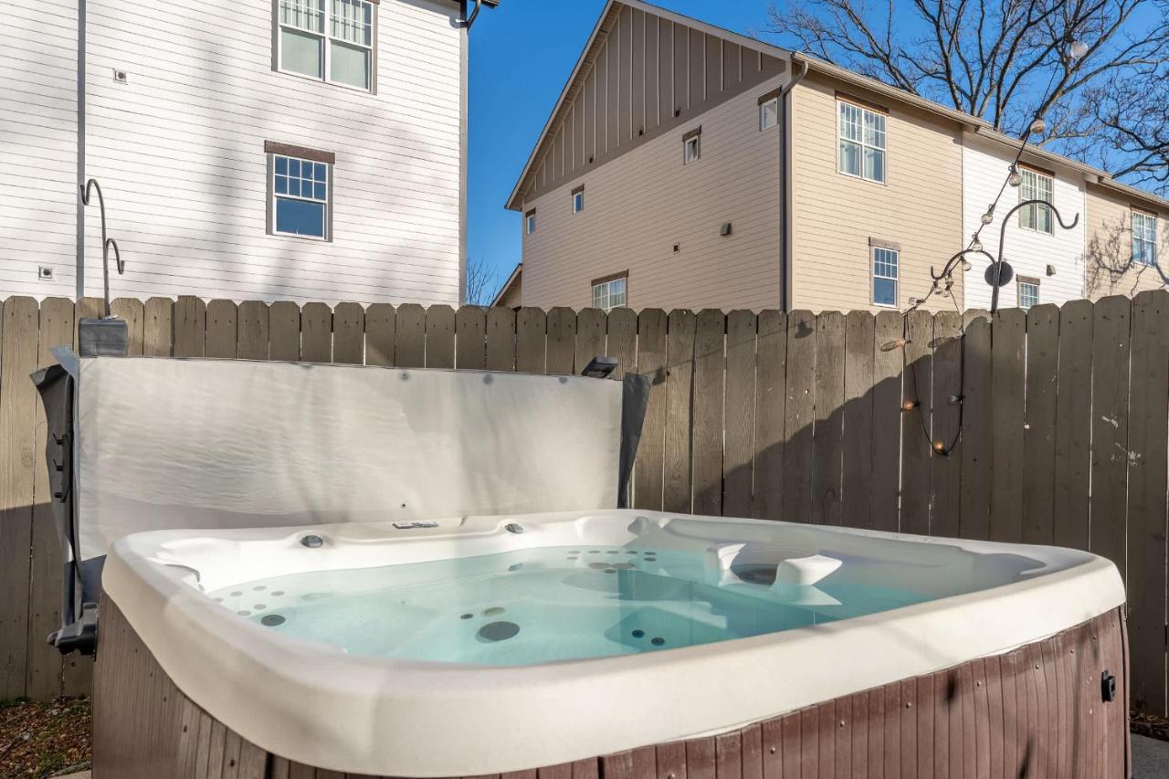 Notes of Southern Charm - Walkable to Food & Shops - 5