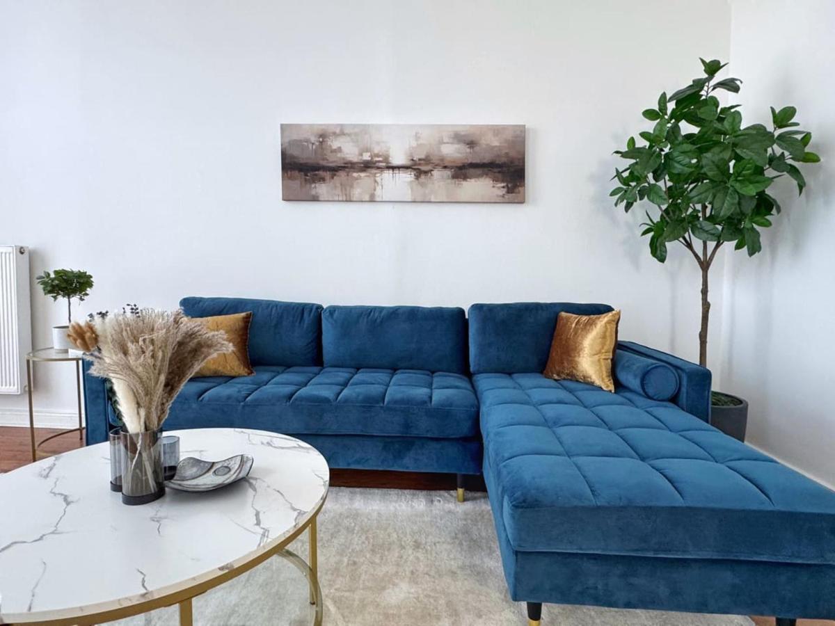 HolidayHome Apartments l Spacious Luxury Apartment in Prenzlauer Berg