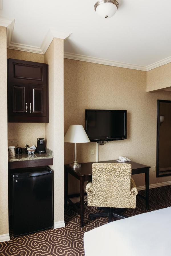 Hotel Julien Dubuque — photo 11