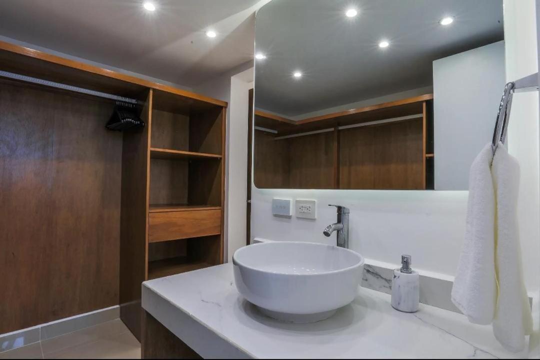 Departamento Frente a Puerto Cancun - 3