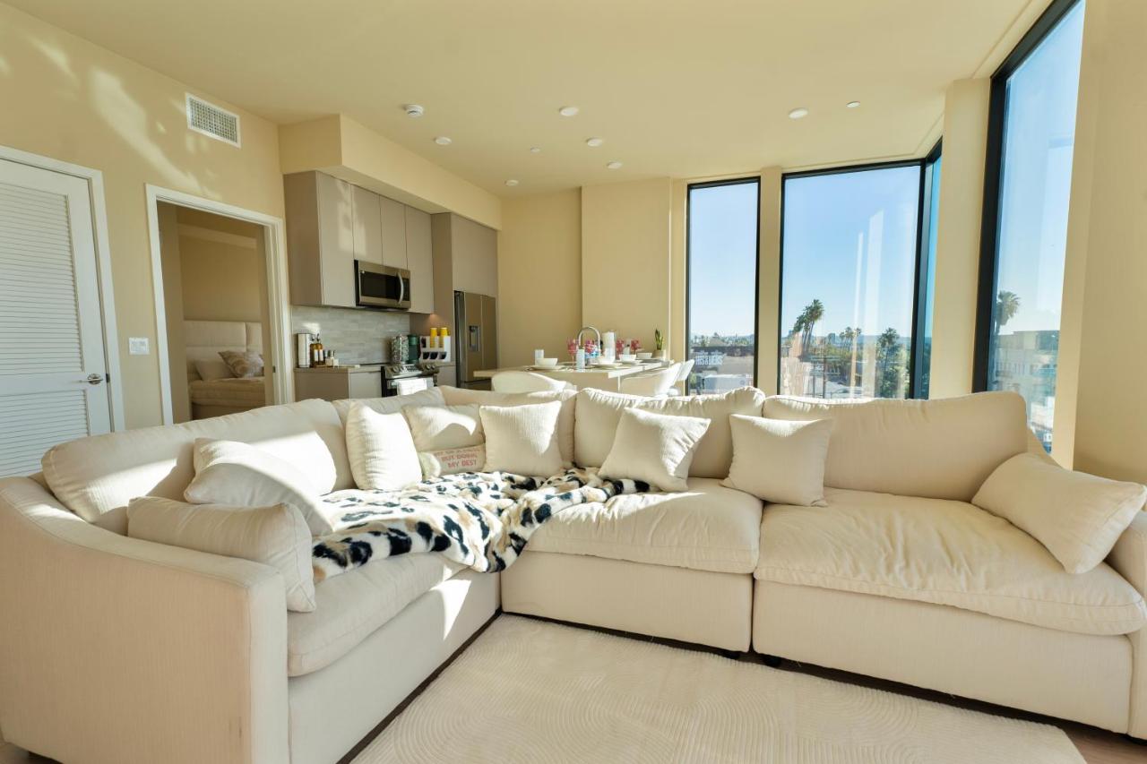 LA Hype Spot Sunset x Fairfax SkyView - 5