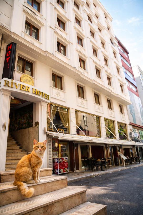 Istanbul River Hotel