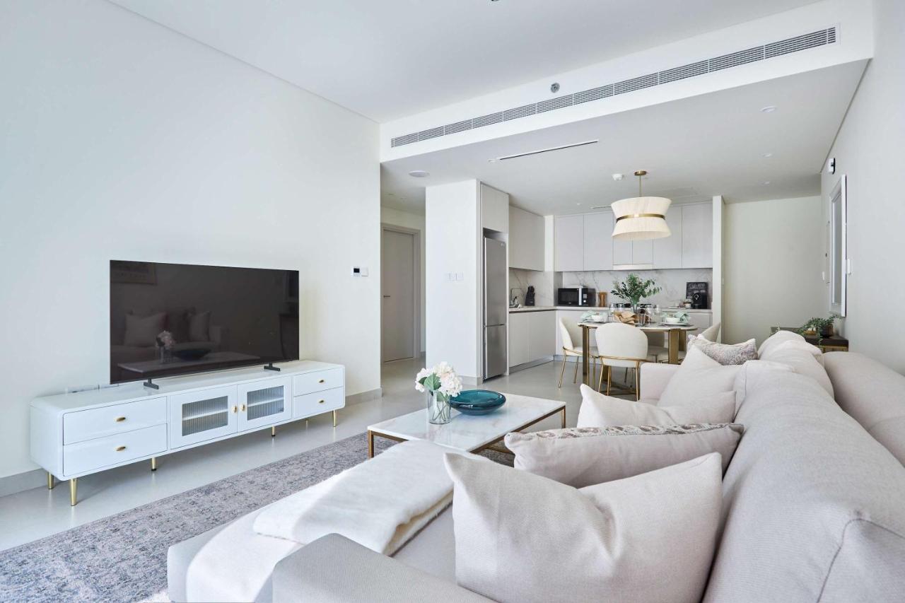 Frank Porter - Beach Mansion - 4