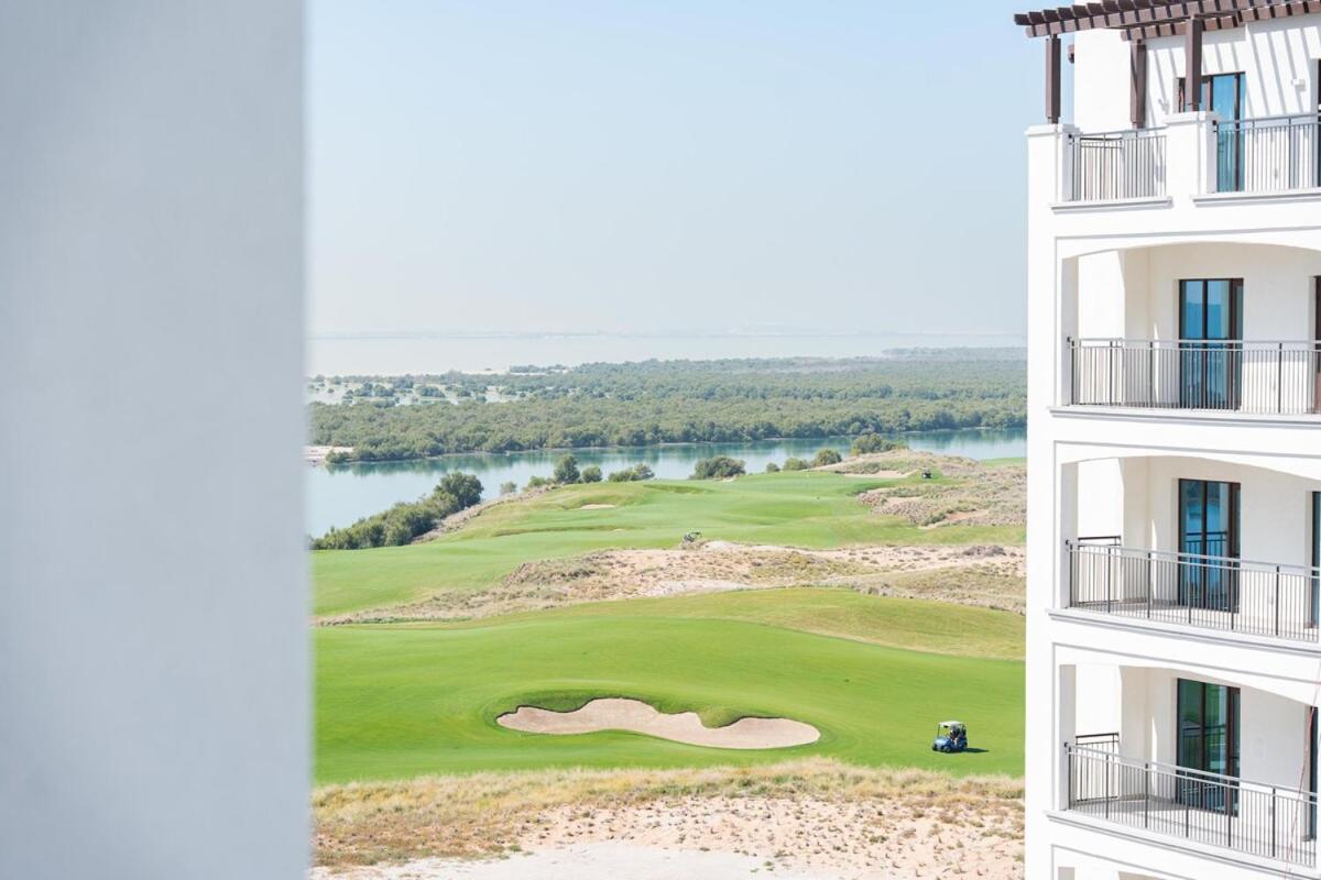 Cozy Studio Yas Golf Collection Near Parks - 2