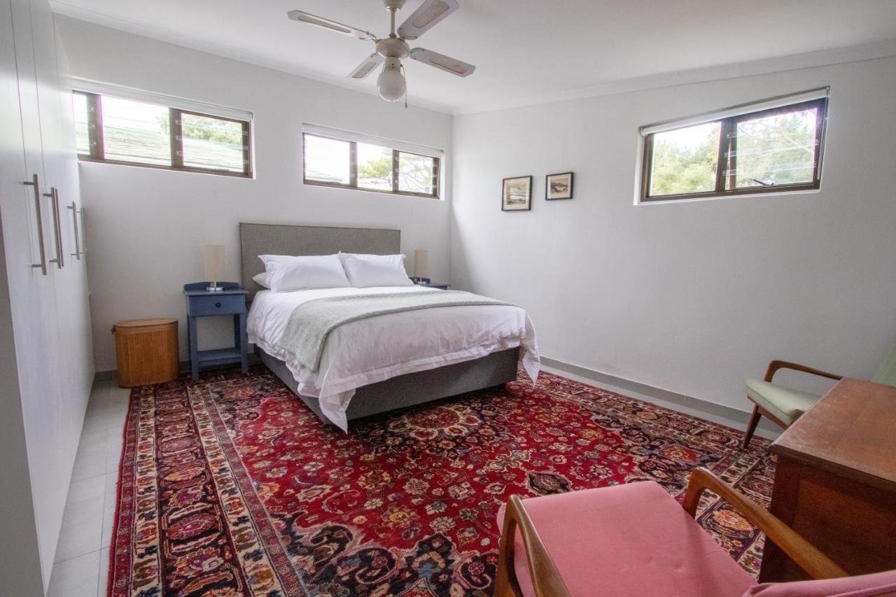 Peaceful Garden Cottage - 2