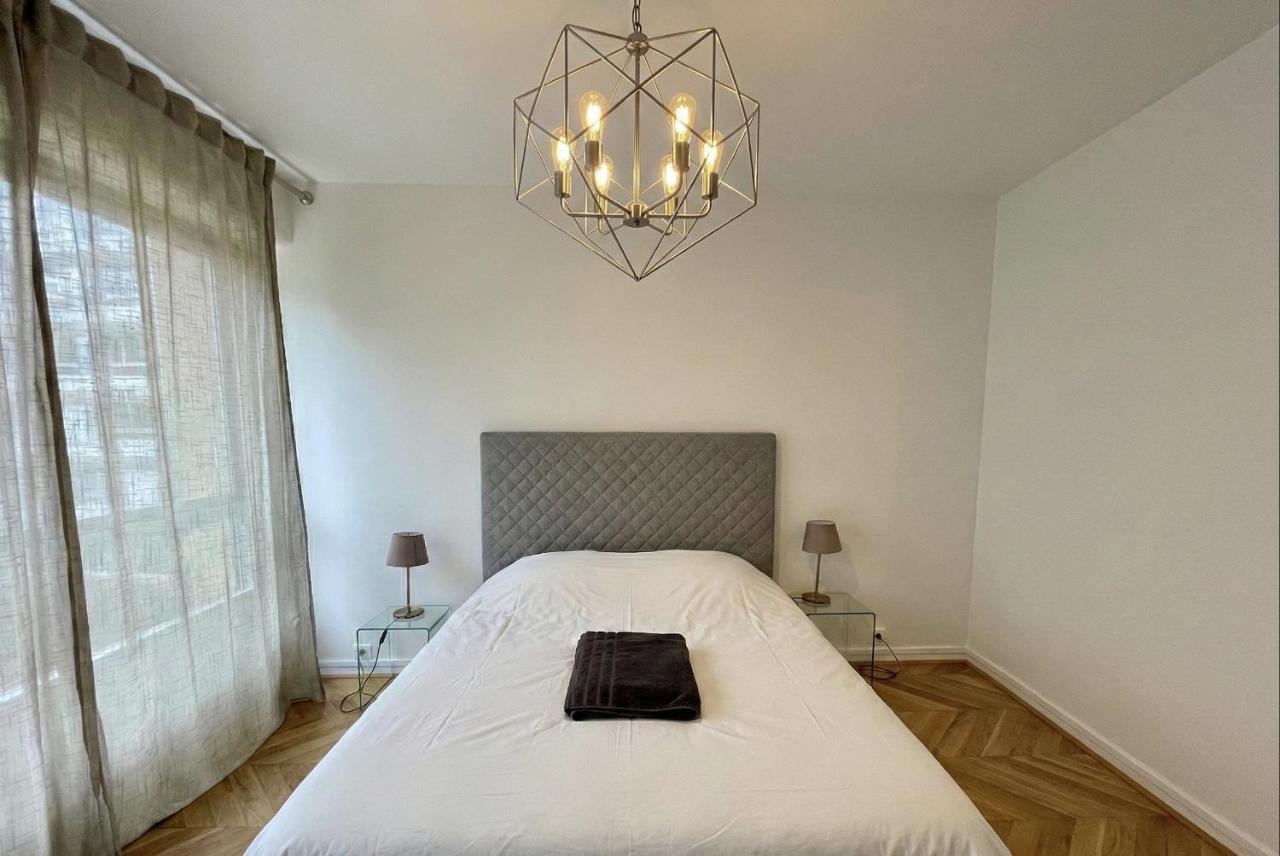 Tour Eiffel Cambronne Cepre Paris - 2