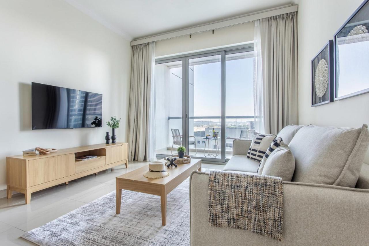 Frank Porter - Fairview Residency - 4