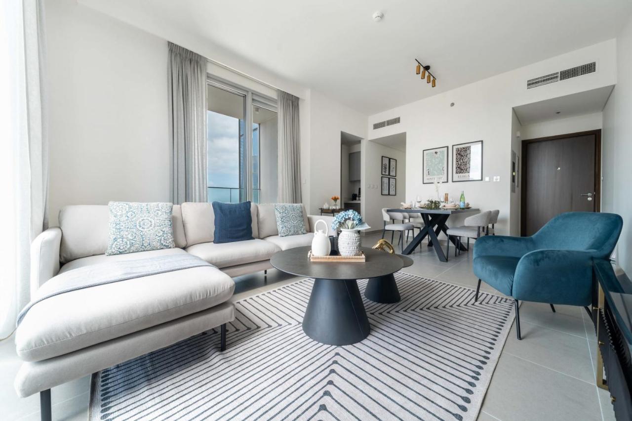 Frank Porter - Forte Tower 1