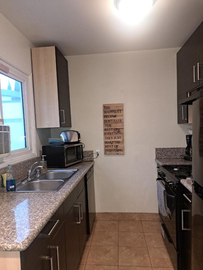 1 bedroom spacious apt in Beverly hills - 4