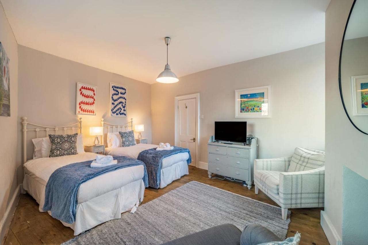 3 Bed in Bath oc-bhr26 - 2