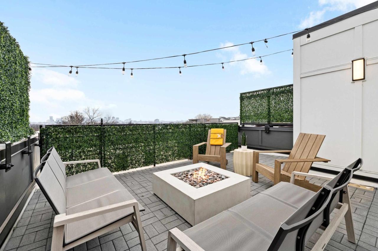 Hot Tub Fire Pit Grill Views Sleeps 24 - 2