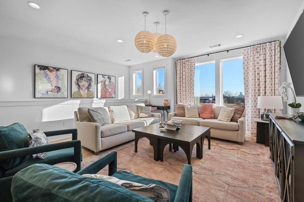 Hot Tub Fire Pit Grill Views Sleeps 24 - 4