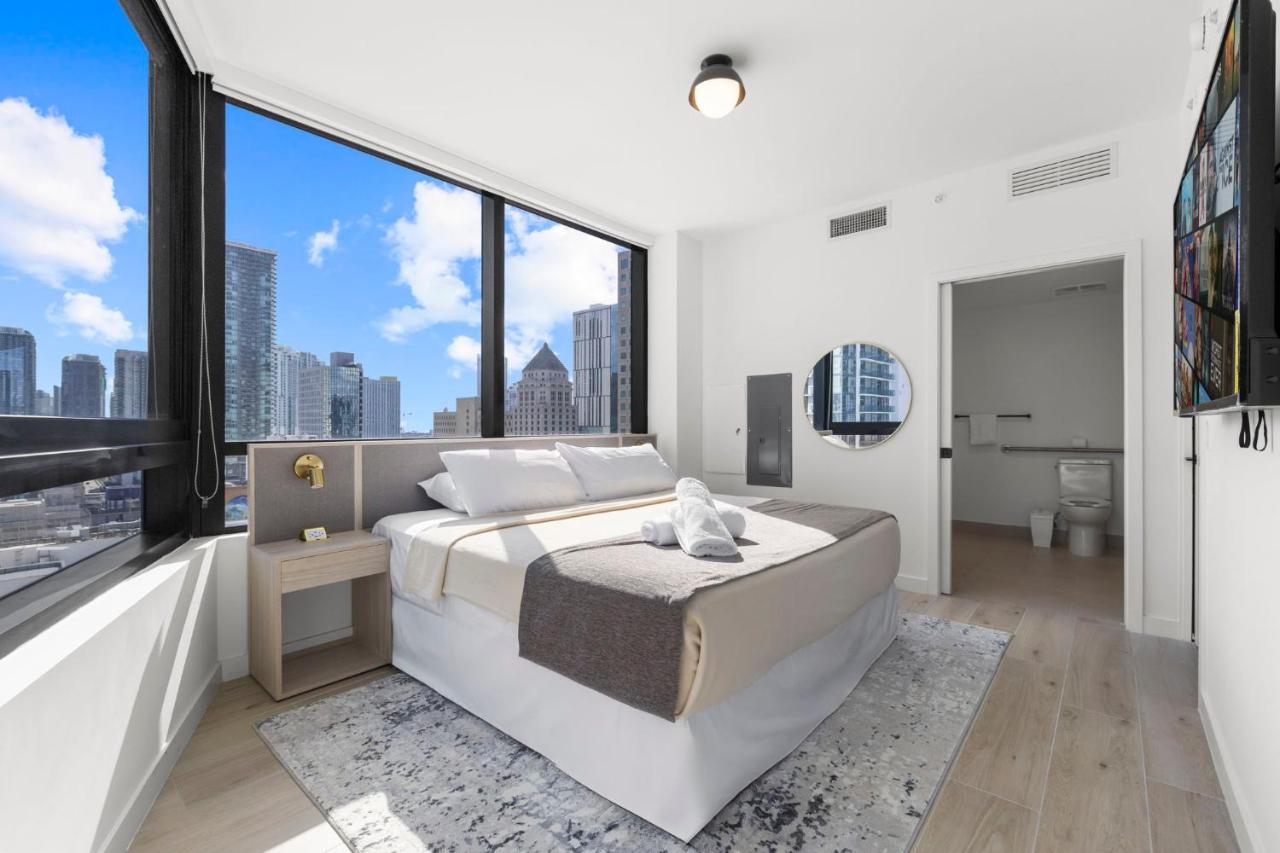 Luxury Condo in Downtown Miami - 2