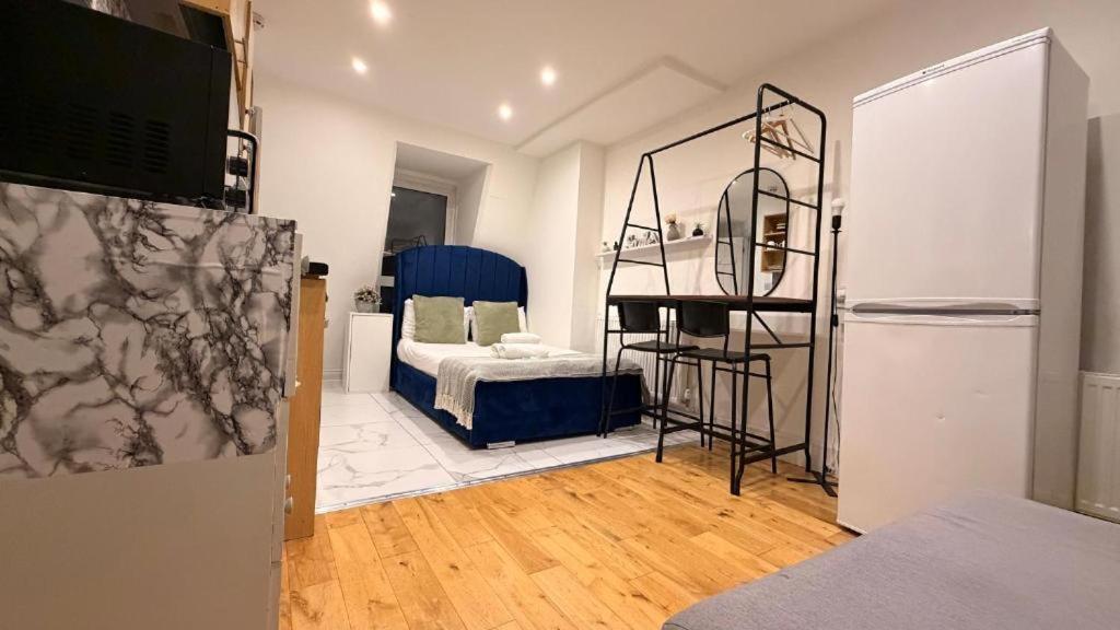 Camden Parkway London 72-74 - 2