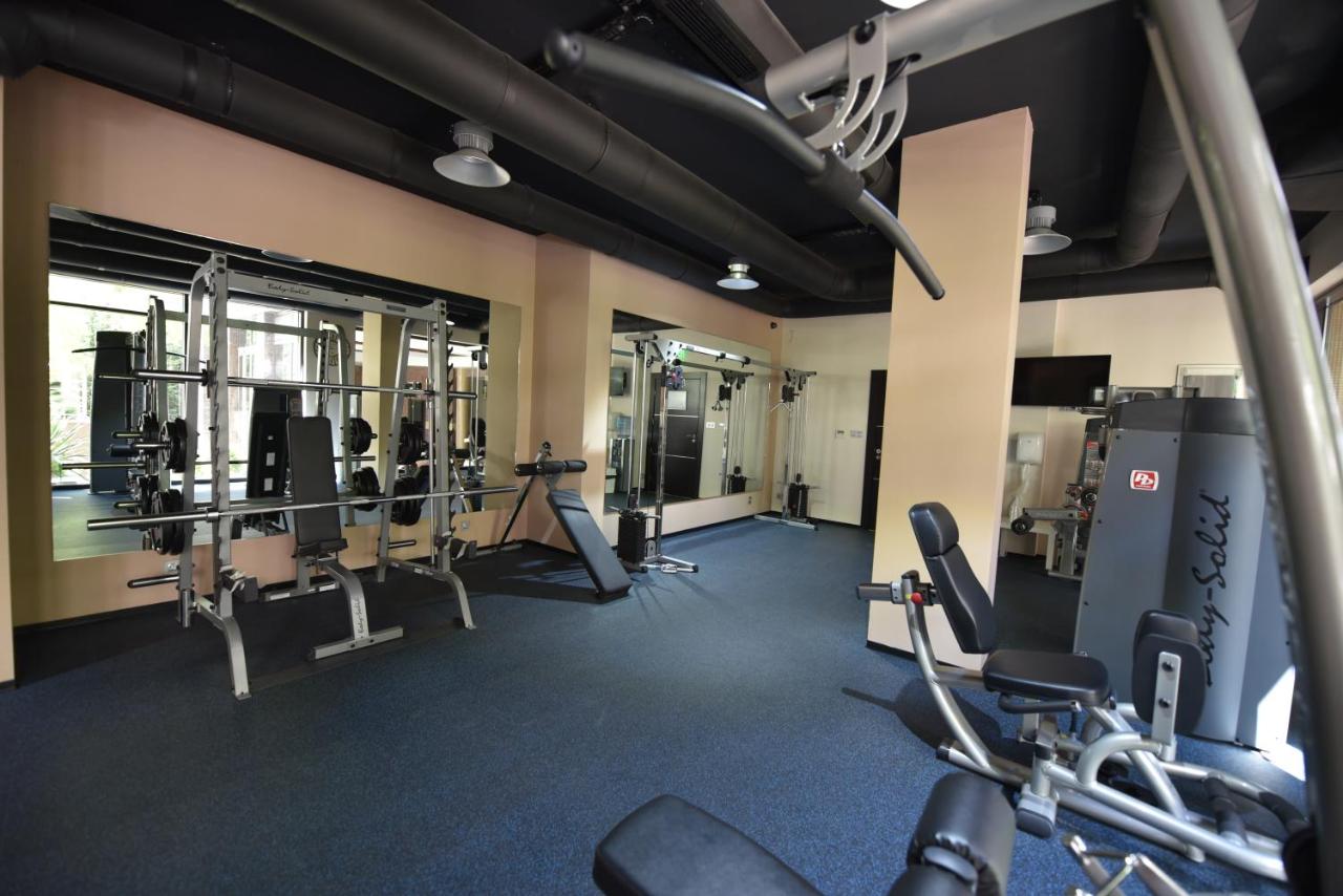Best Western Plus Olives City Hotel - Free Parking photo