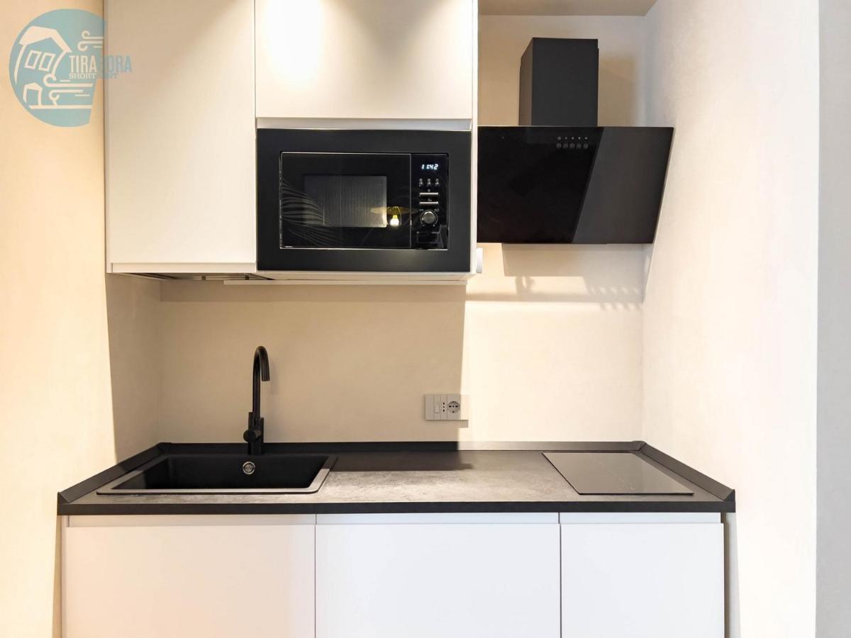 Imbriani 1 Tirabora Short Rent - 3