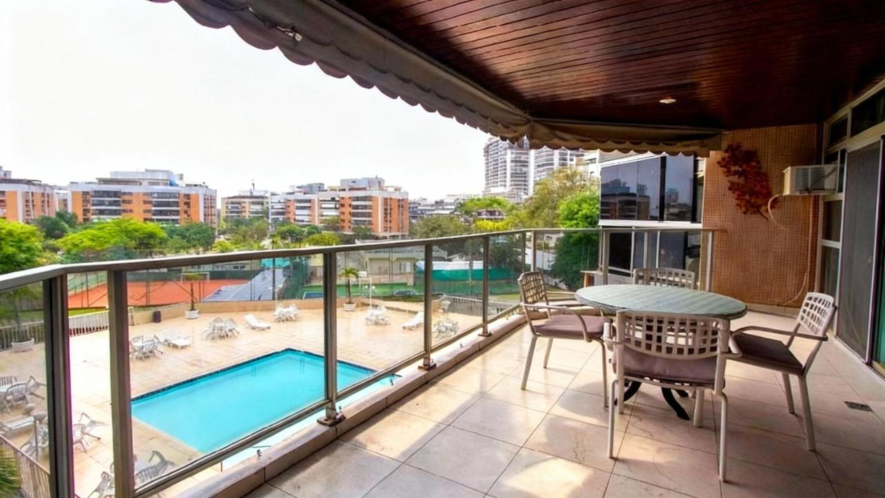 Melhor quarto-sala na Barra da Tijuca - Posto 5 na praia - 2