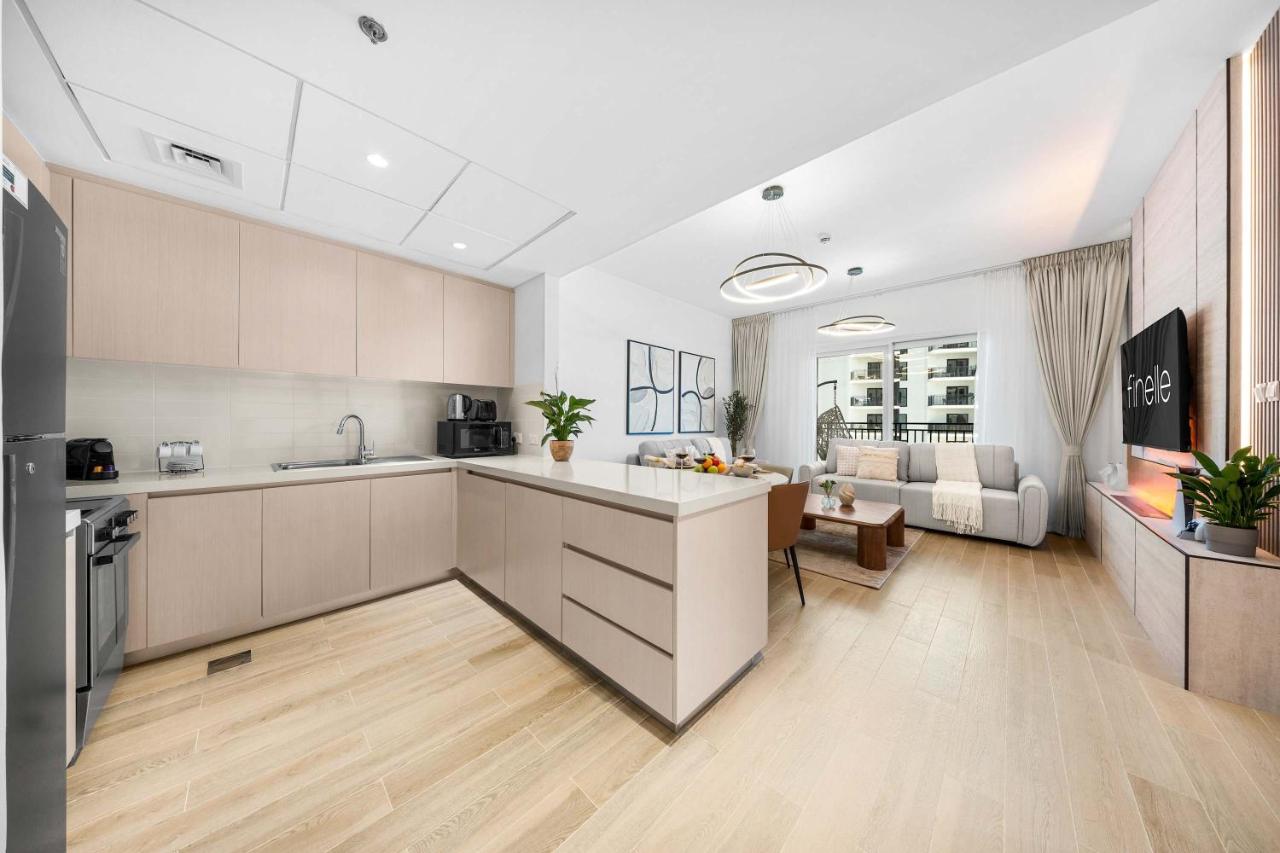 Hot Spot 2BDR Yas Island Sleeps 12 - 2