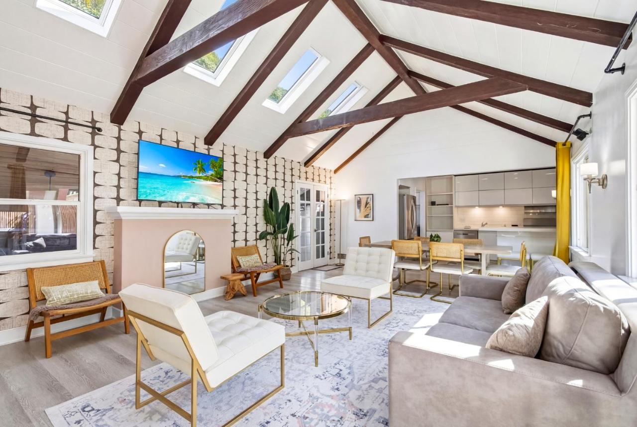 Bel Air Very Private and Comfy Home with Jacuzzi - 5