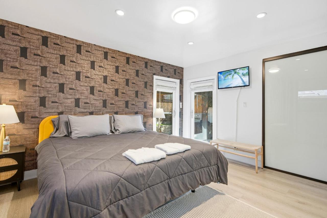 Bel Air Very Private and Comfy Home with Jacuzzi - 2