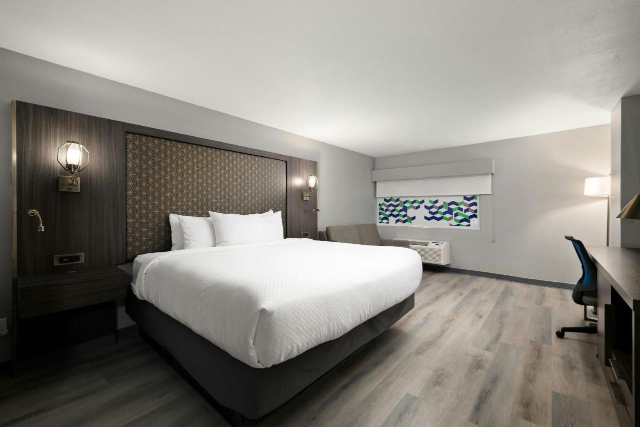 Verta Hotel McAllen — photo 14
