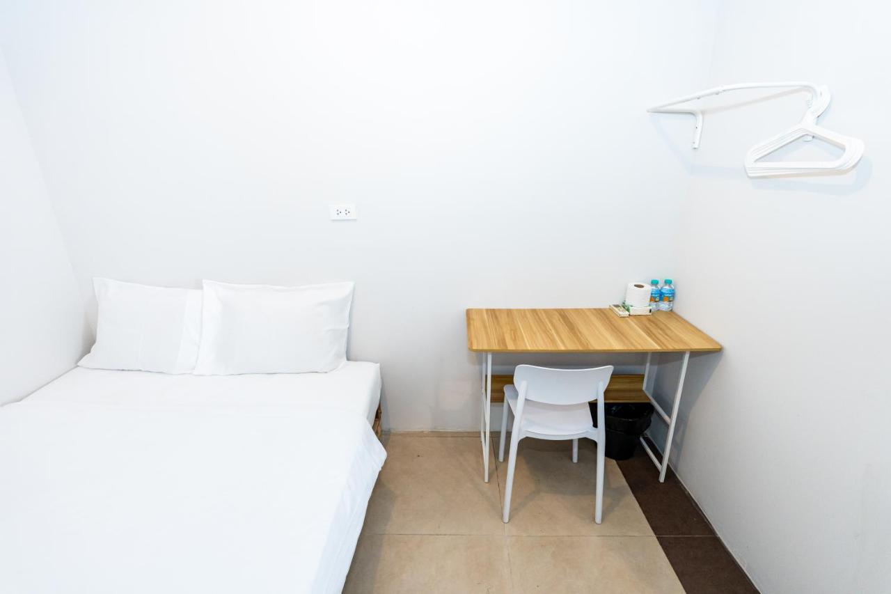 NapTel Khaosan Road - 5