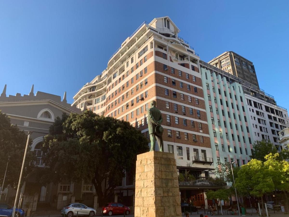 Stylish home in the heart of Cape Town's historic centre