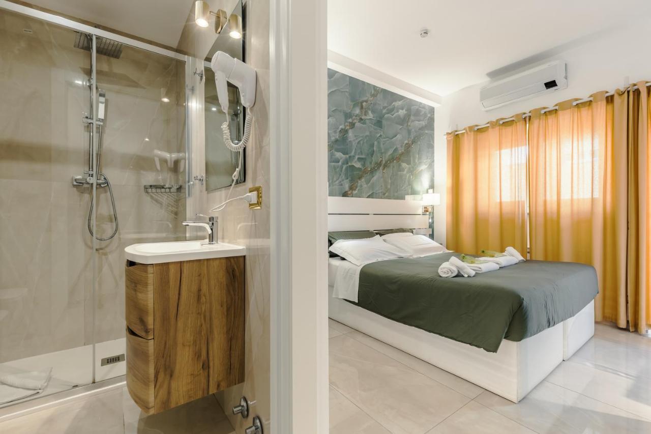 Perfect! Vatican Location - 3