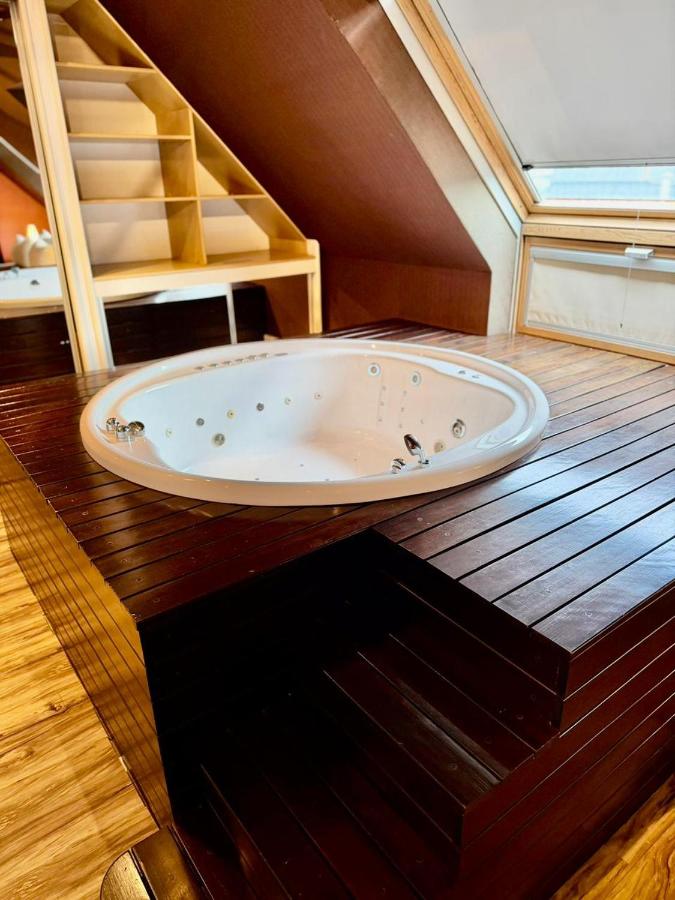 Puerto - Top Floor Duplex Penthouse - 4