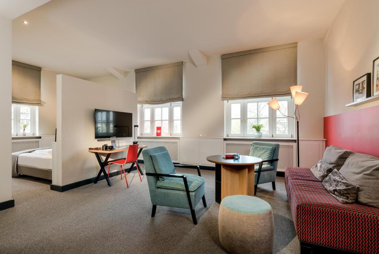 Apartment040