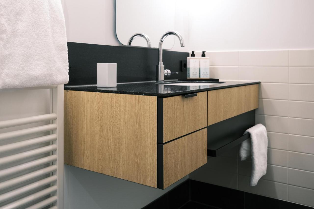 Apartment040