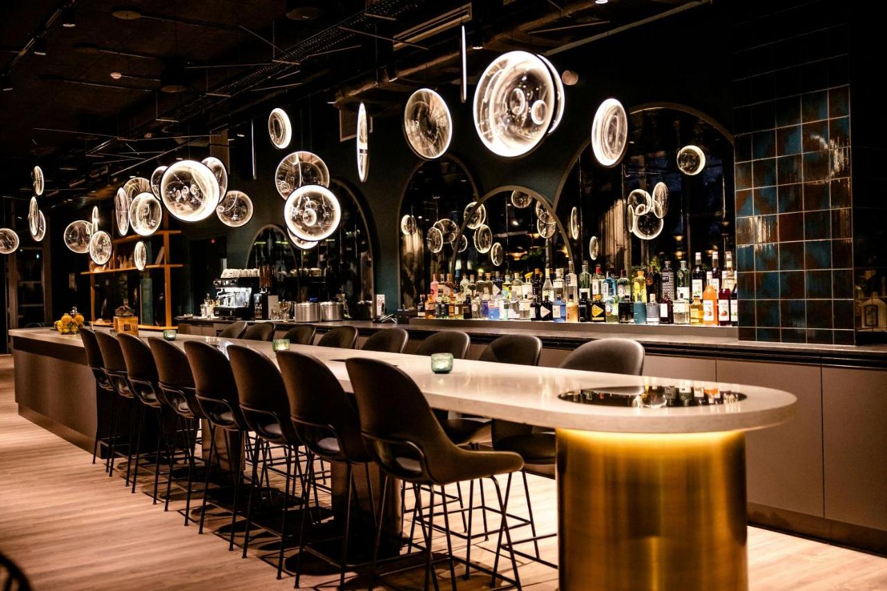 Motel One Paris-Porte de Versailles - 3