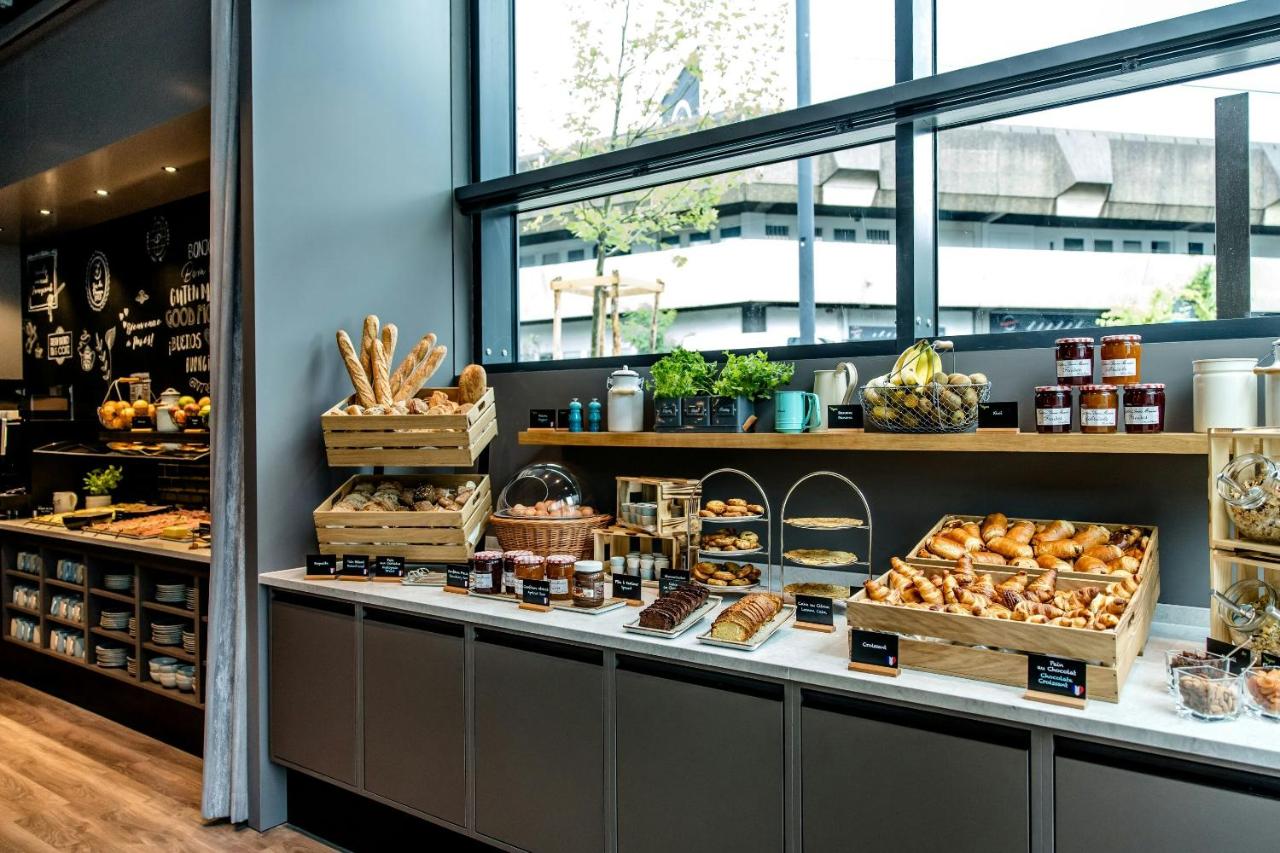 Motel One Paris-Porte de Versailles - 2