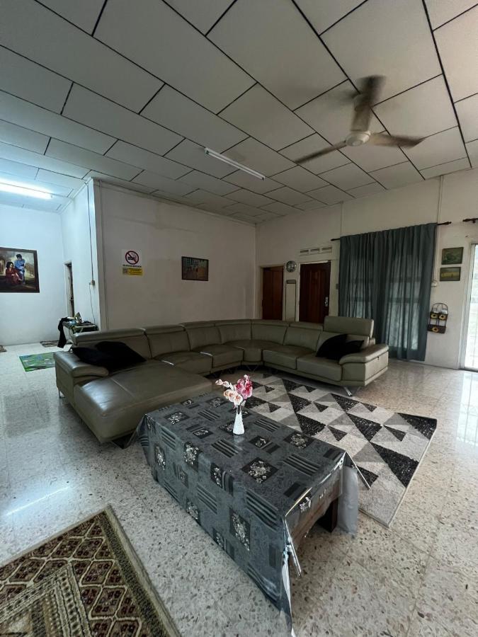 Johor-Singapore Cozy Bungalow